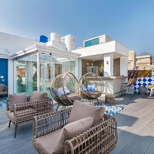 **** Otel Linda Boutique İspanya